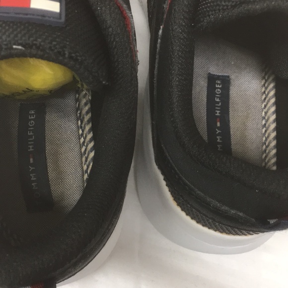 Tommy Hilfiger boys sneakers sz 1.5 - Picture 6 of 8